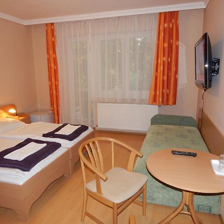Hajdú Vendégház Hajdúszoboszló Quarto foto